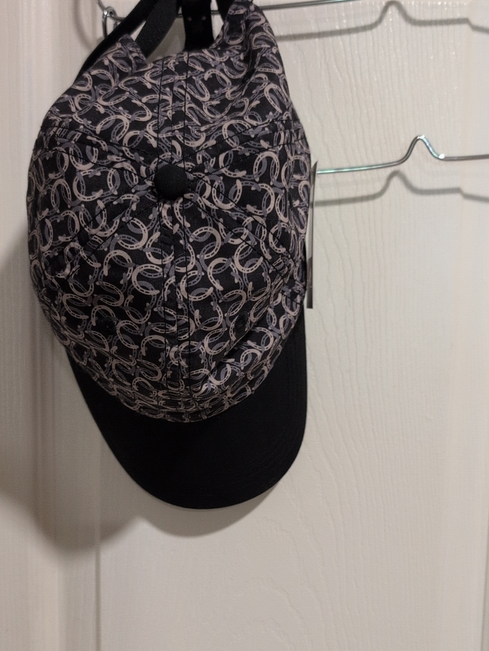 Kerrits Black Cap with Light Gray Horseshoe Print